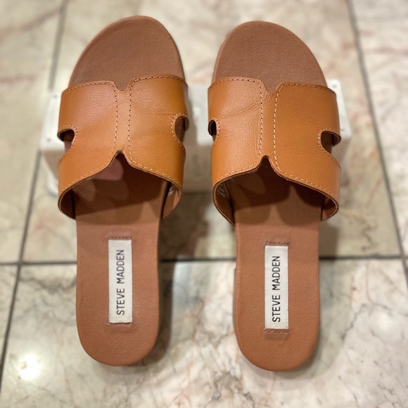 Steve Madden Sandals - Picture 1 of 5